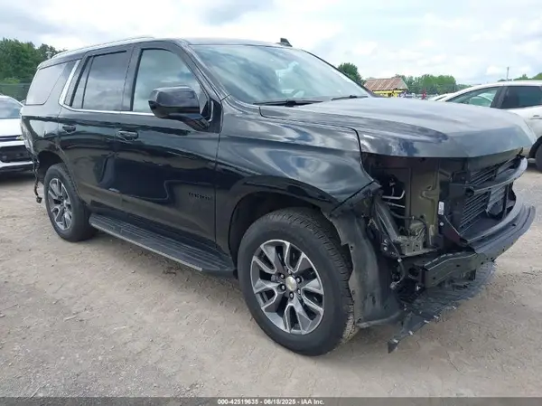 1GNSKMKD6RR364739 2024 CHEVROLET TAHOE - Image 1