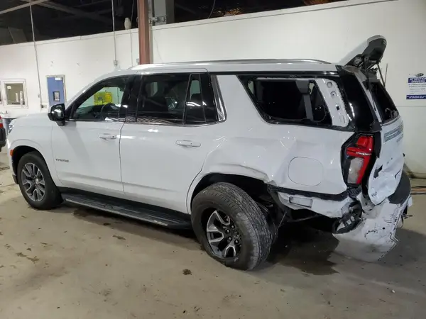1GNSKMKDXPR308137 2023 CHEVROLET TAHOE - Image 2