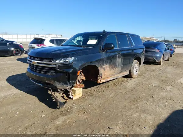 1GNSKNKD0MR341049 2021 CHEVROLET TAHOE - Image 2