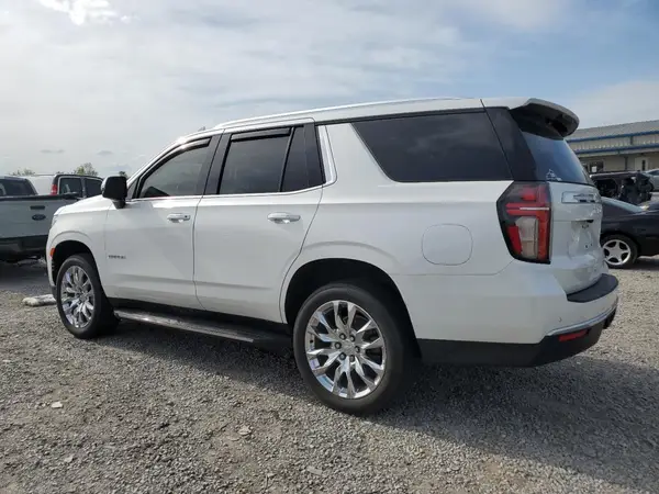1GNSKNKD0NR113599 2022 CHEVROLET TAHOE - Image 2
