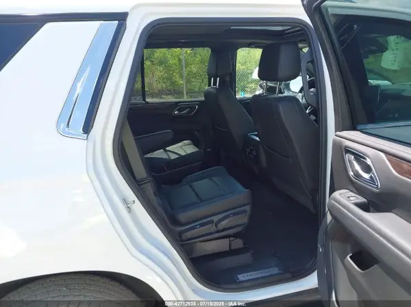 1GNSKNKD0PR147352 2023 CHEVROLET TAHOE - Image 8