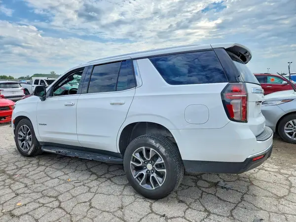 1GNSKNKD1MR143385 2021 CHEVROLET TAHOE - Image 2