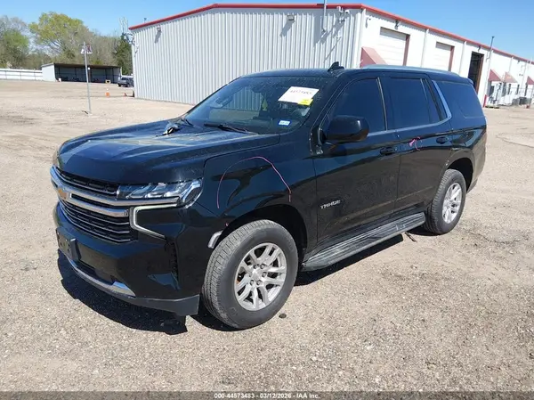 1GNSKNKD2MR475755 2021 CHEVROLET TAHOE - Image 2