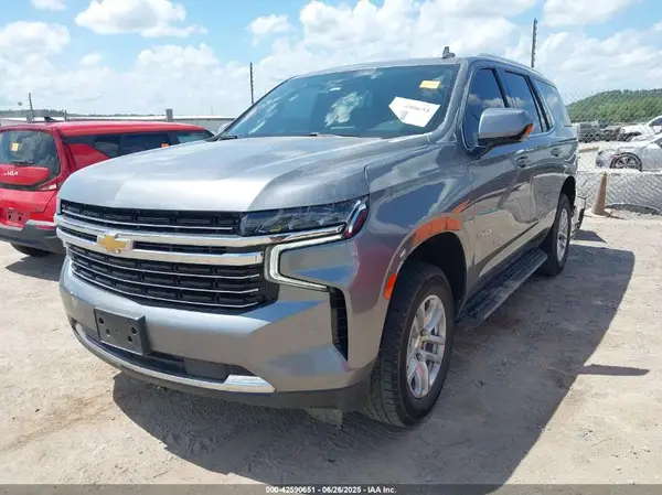1GNSKNKD3MR439735 2021 CHEVROLET TAHOE - Image 2