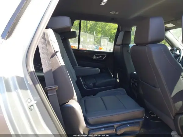 1GNSKNKD3PR233173 2023 CHEVROLET TAHOE - Image 8