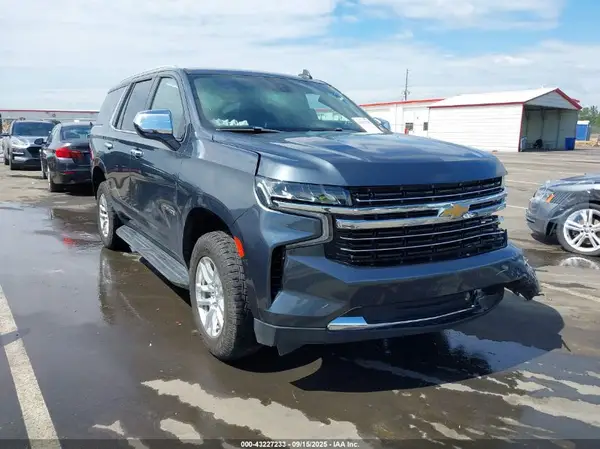 1GNSKNKD4MR271166 2021 CHEVROLET TAHOE - Image 1