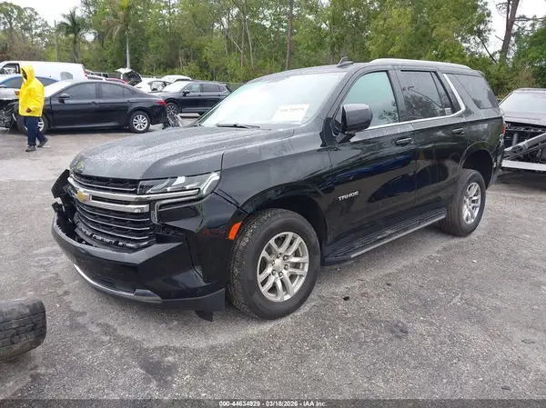 1GNSKNKD4PR295651 2023 CHEVROLET TAHOE - Image 2