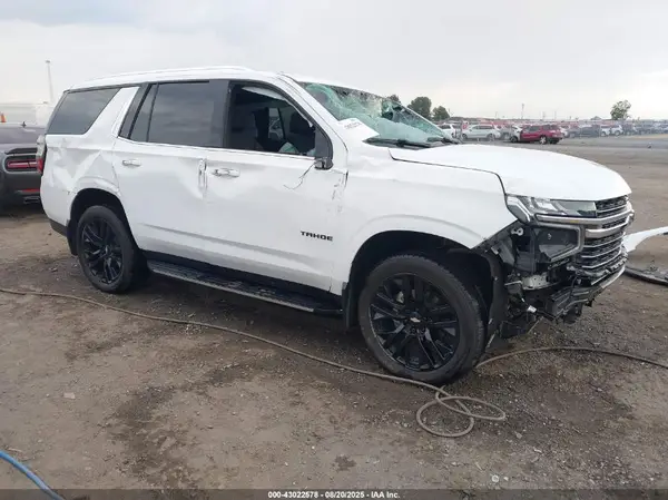1GNSKNKD5MR385628 2021 CHEVROLET TAHOE - Image 1