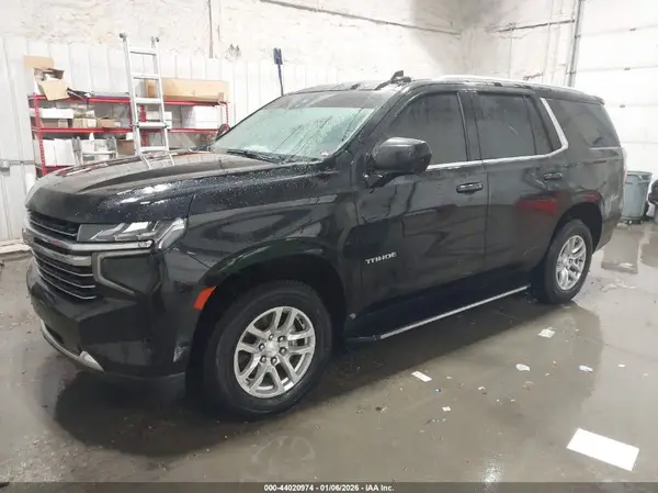 1GNSKNKD5PR348325 2023 CHEVROLET TAHOE - Image 2