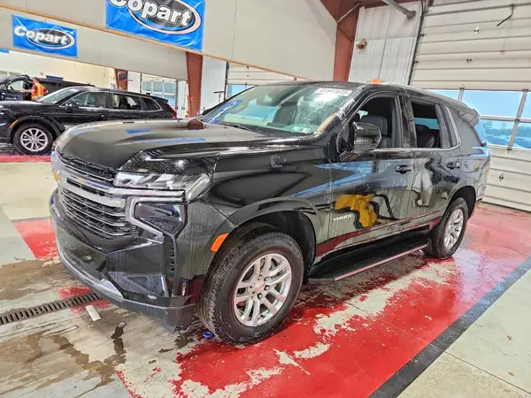 1GNSKNKD5PR348762 2023 CHEVROLET TAHOE - Image 1