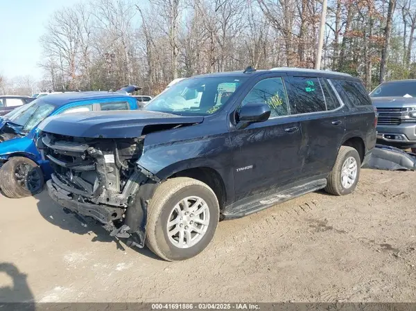 1GNSKNKD5PR355968 2023 CHEVROLET TAHOE - Image 2