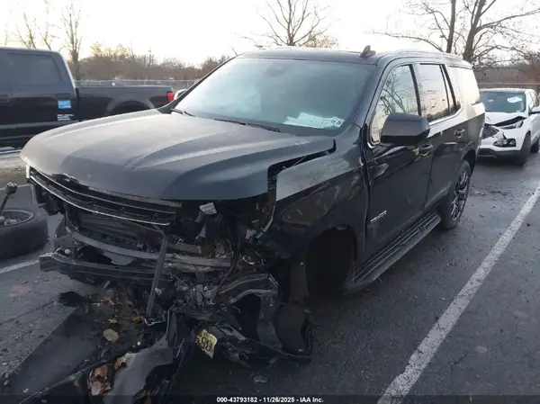1GNSKNKD5PR517372 2023 CHEVROLET TAHOE - Image 2