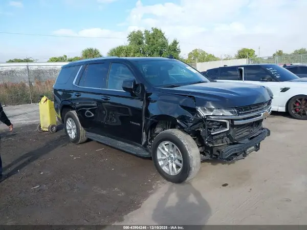 1GNSKNKD6MR340603 2021 CHEVROLET TAHOE - Image 1