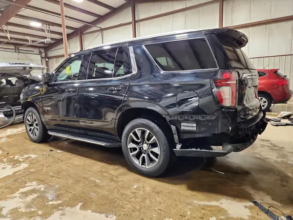 1GNSKNKD6MR459123 2021 CHEVROLET TAHOE - Image 2