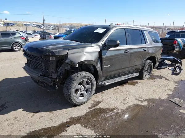 1GNSKNKD8MR147742 2021 CHEVROLET TAHOE - Image 2
