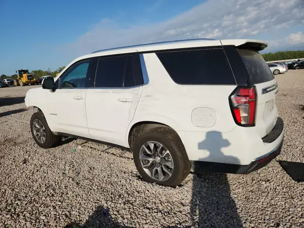 1GNSKNKD8NR267686 2022 CHEVROLET TAHOE - Image 2