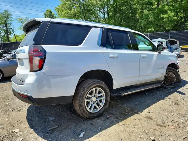 2024 CHEVROLET TAHOE COPART lot 52046936 auction photo 3
