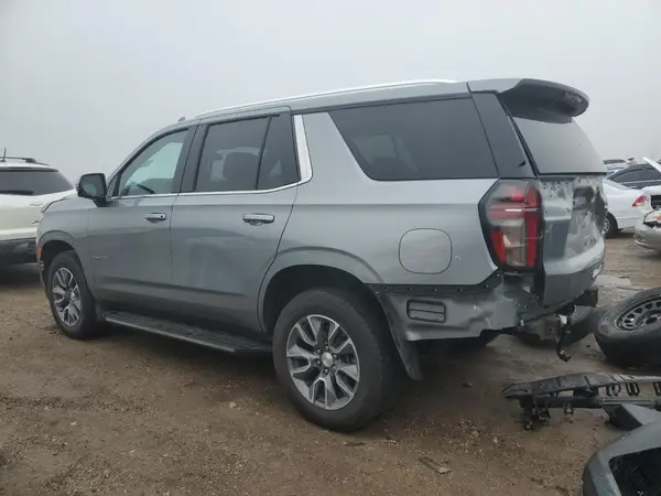 1GNSKNKDXPR417543 2023 CHEVROLET TAHOE - Image 2