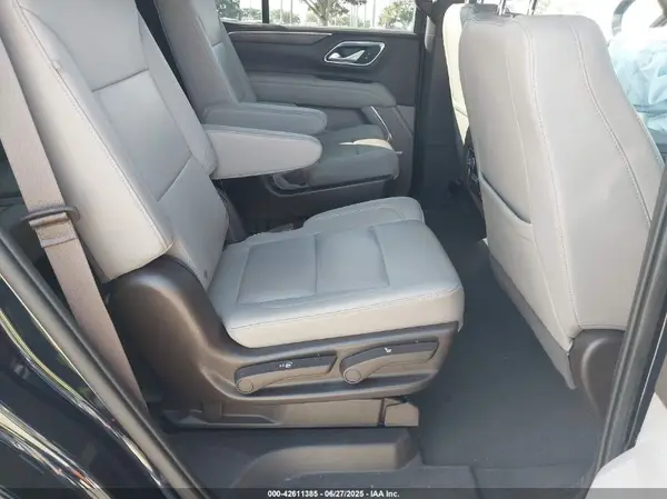 1GNSKNKT4NR244056 2022 CHEVROLET TAHOE - Image 8