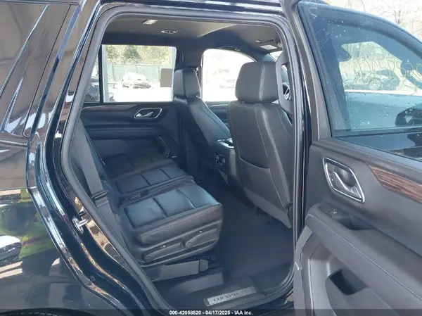 1GNSKPKD1NR242429 2022 CHEVROLET TAHOE - Image 8