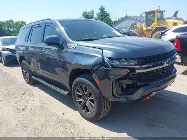 1GNSKPKD2MR377871 2021 CHEVROLET TAHOE - Image 1