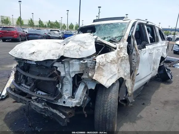 1GNSKRKD2PR156397 2023 CHEVROLET TAHOE - Image 2
