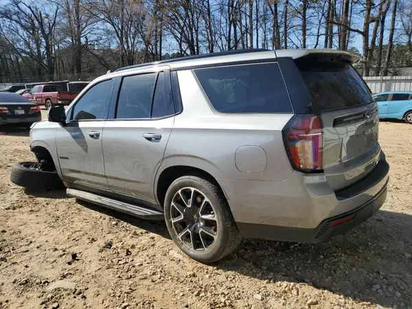 1GNSKRKD2PR327701 2023 CHEVROLET TAHOE - Image 2