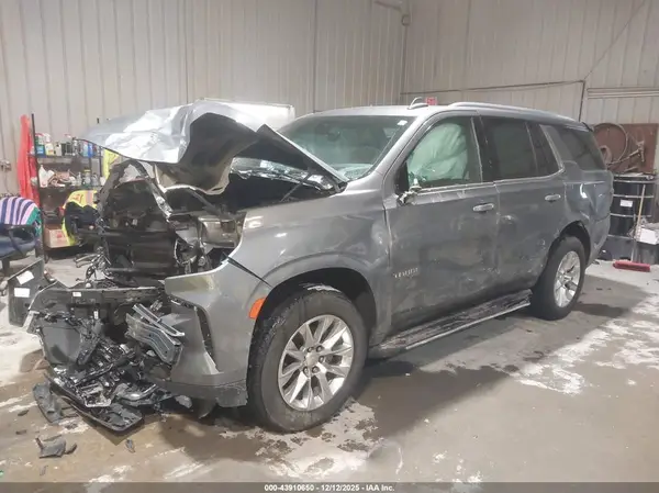 1GNSKSKD9MR132746 2021 CHEVROLET TAHOE - Image 2
