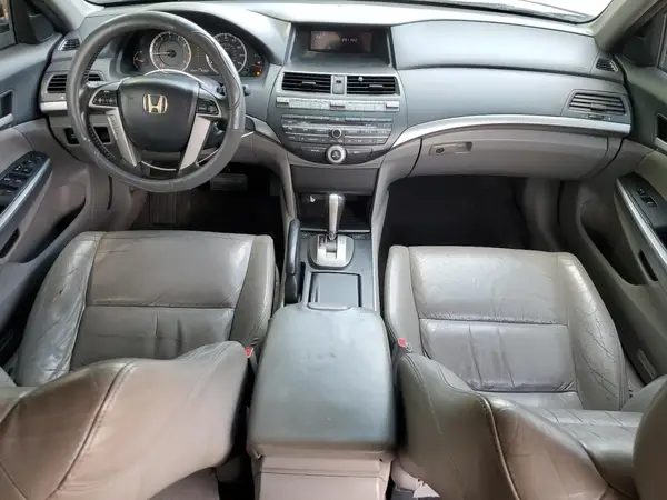 1HGCP2F81AA011031 2018 HONDA ACCORD - Image 8