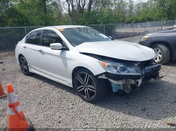 1HGCR2E12HA240206 2017 HONDA ACCORD - Image 1