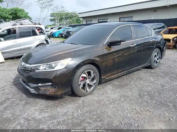 1HGCR2E16HA025296 2017 HONDA ACCORD - Image 2