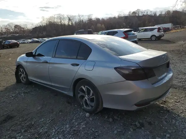 1HGCR2E32HA292694 2017 HONDA ACCORD - Image 2