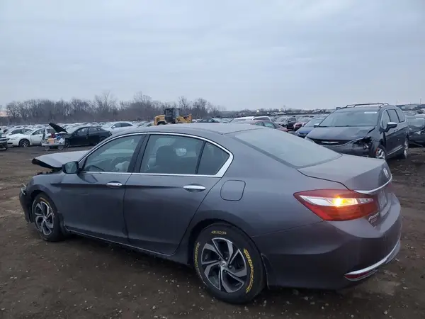 1HGCR2E38HA062092 2017 HONDA ACCORD - Image 2