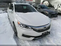 1HGCR2E50HA805331 2017 HONDA ACCORD