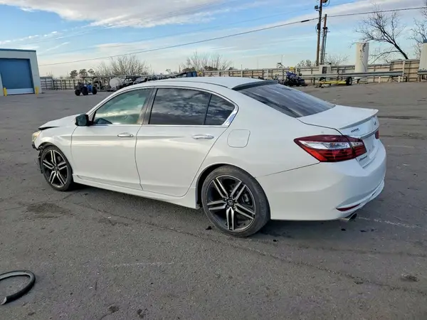 1HGCR2E53HA092571 2017 HONDA ACCORD - Image 2
