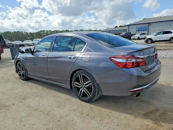 1HGCR2E57HA100154 2017 HONDA ACCORD - Image 2