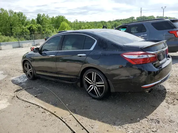 1HGCR2E57HA118587 2017 HONDA ACCORD - Image 2