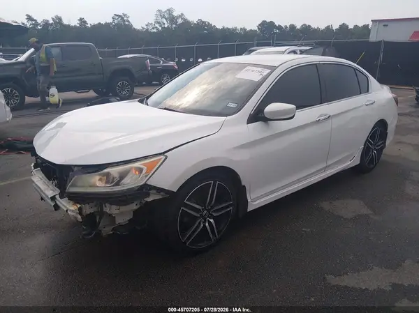 1HGCR2E57HA136183 2017 HONDA ACCORD - Image 2