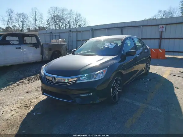 1HGCR2E59HA286540 2017 HONDA ACCORD - Image 2