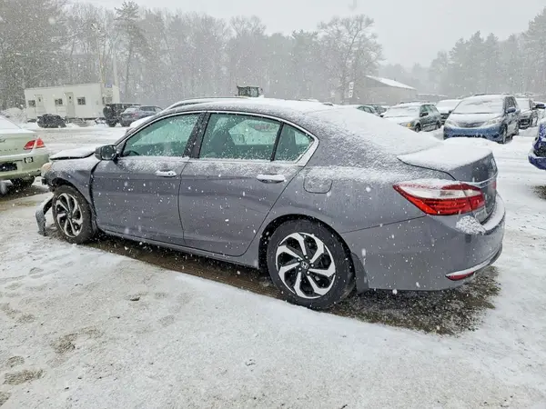 1HGCR2E73HA083967 2017 HONDA ACCORD - Image 2