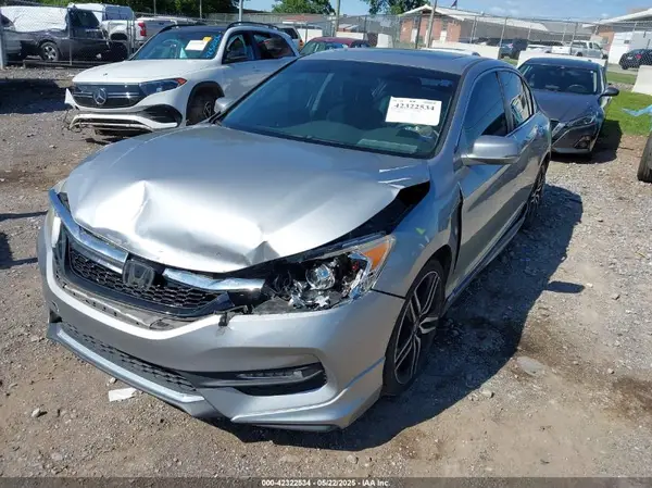 1HGCR2E76GA008825 2016 HONDA ACCORD - Image 2