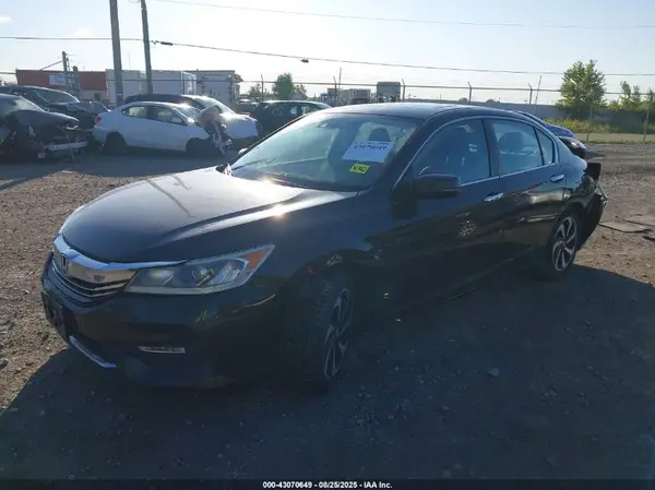 1HGCR2F00GA057794 2016 HONDA ACCORD - Image 2