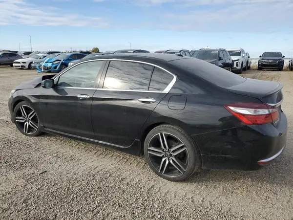 1HGCR2F00GA805220 2016 HONDA ACCORD - Image 2