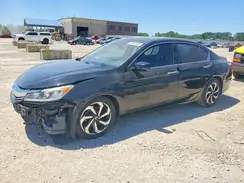 1HGCR2F00HA129918 2017 HONDA ACCORD