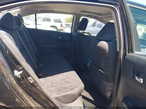 1HGCR2F00HA136464 2017 HONDA ACCORD - Image 8