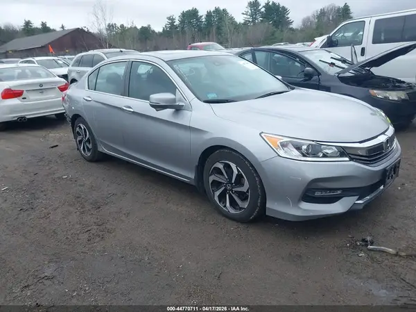 1HGCR2F01GA111071 2016 HONDA ACCORD - Image 1
