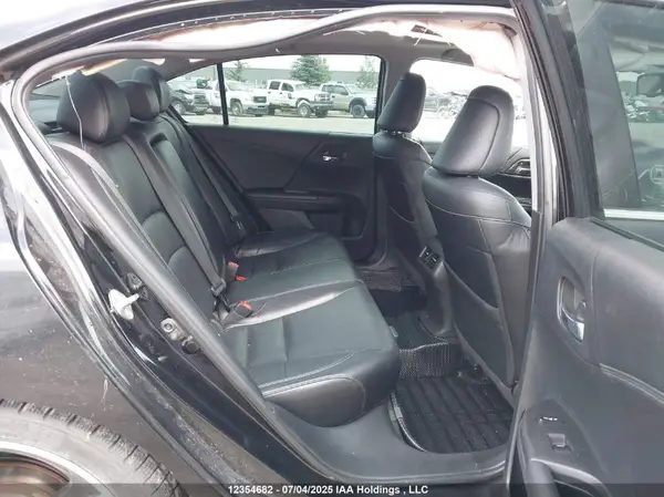 1HGCR2F01GA801046 2016 HONDA ACCORD - Image 8