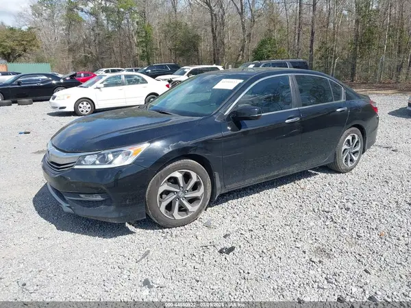 1HGCR2F01HA023929 2017 HONDA ACCORD - Image 2