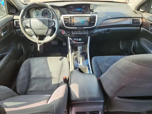 1HGCR2F01HA100928 2017 HONDA ACCORD - Image 8