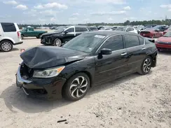 1HGCR2F01HA117146 2017 HONDA ACCORD
